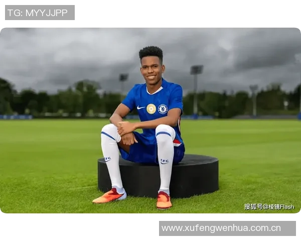 吉滕斯分享英格兰U21队友间的UNO游戏乐趣期待在欧洲杯中取得胜利