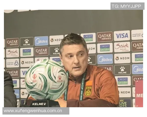 彭啸赛前脚伤困扰但仍渴望为国家队全力以赴展现拼搏精神