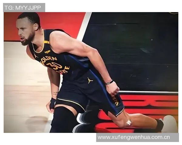 库里股四头肌受伤将缺席约一周球迷松一口气无更严重问题