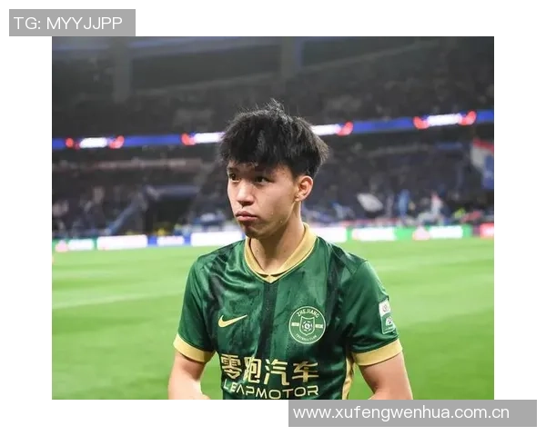 董方卓建议王钰栋尽早留洋发展国内待久虽赚多但前途受限